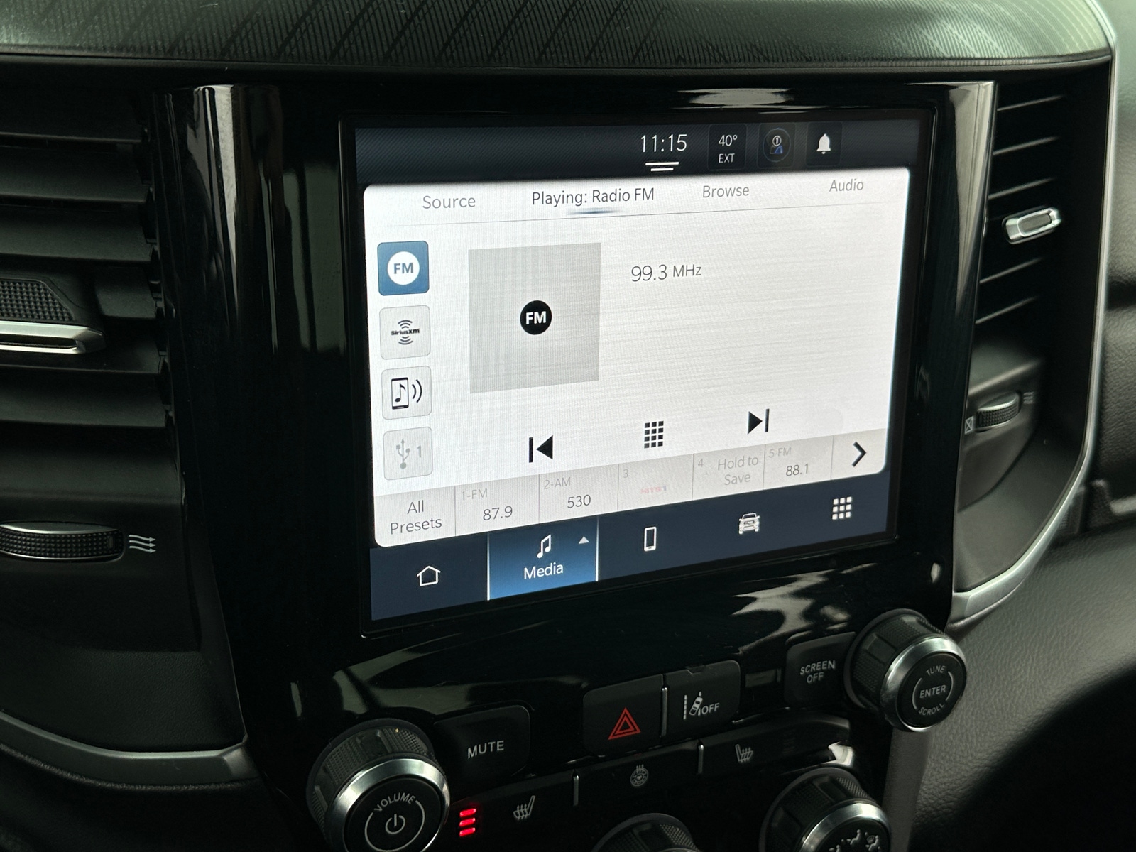 Thumbnail: 2025 RAM 1500 - 4