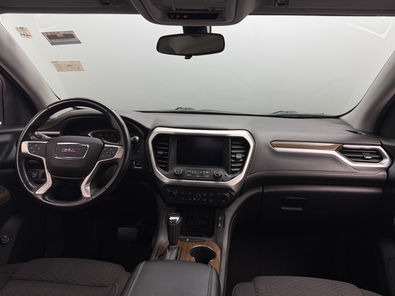 Thumbnail: 2018 GMC Acadia - 3