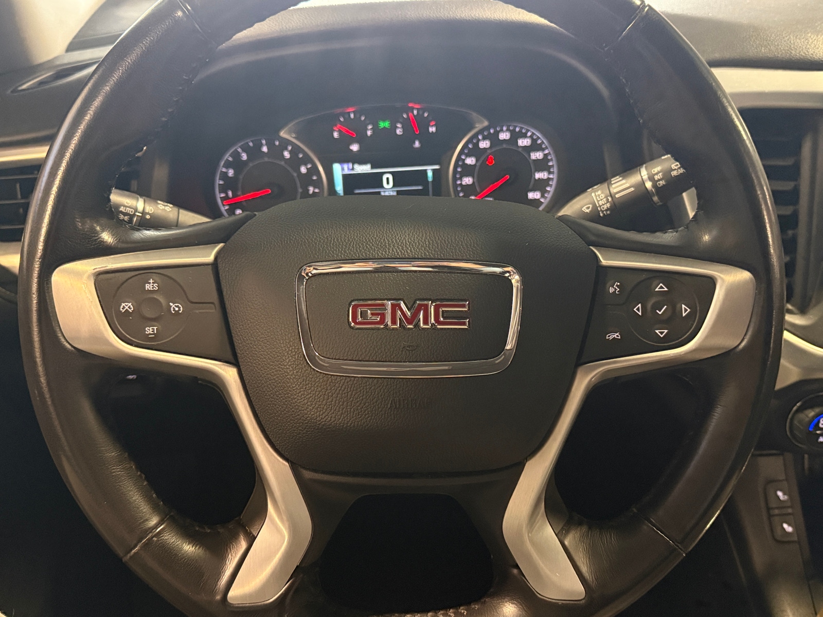 Thumbnail: 2018 GMC Acadia - 5