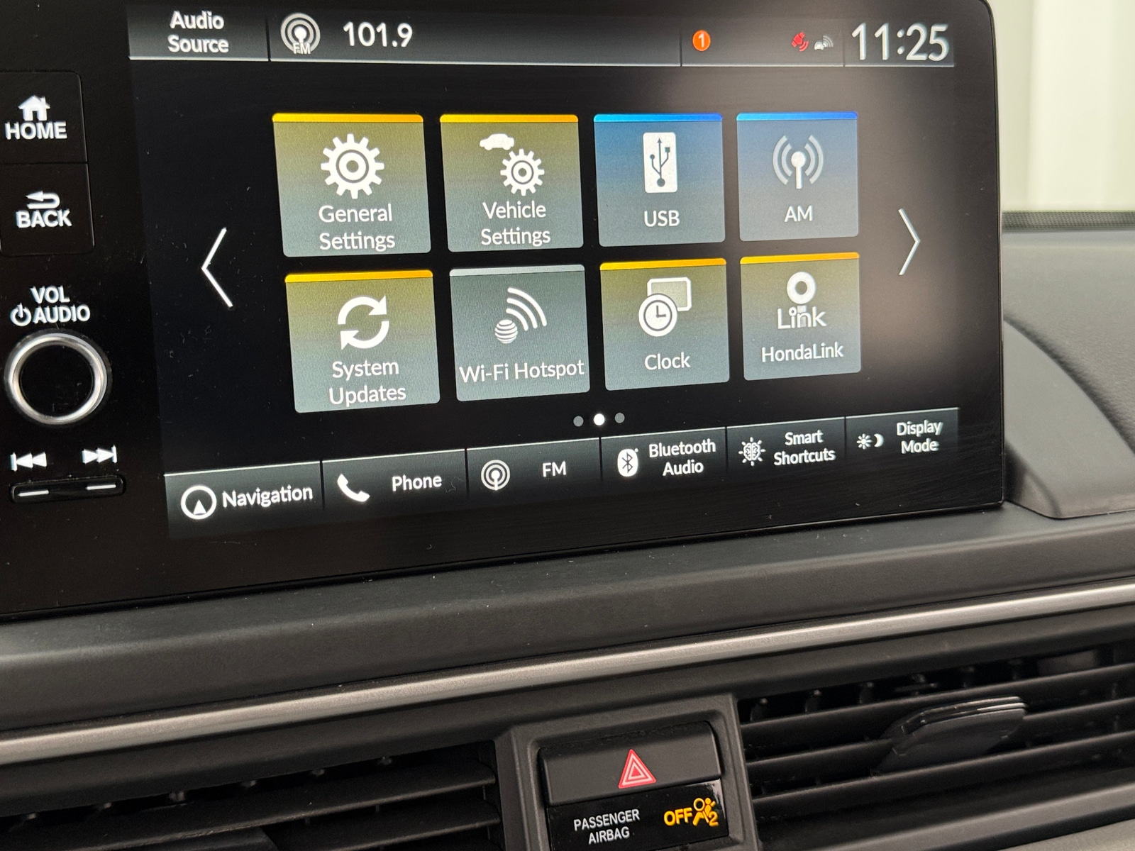 Thumbnail: 2024 Honda Pilot - 3