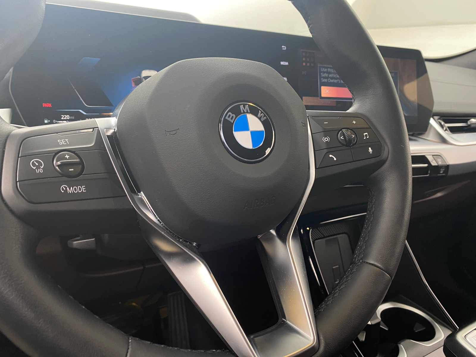 Thumbnail: 2025 BMW X2 - 4