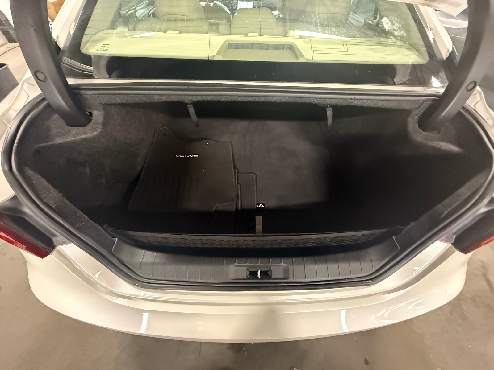 Thumbnail: 2018 Nissan Maxima - 6