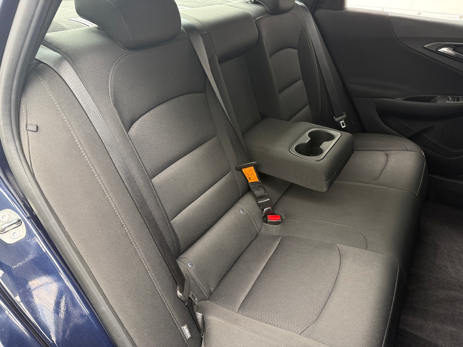 Thumbnail: 2018 Chevrolet Malibu - 6