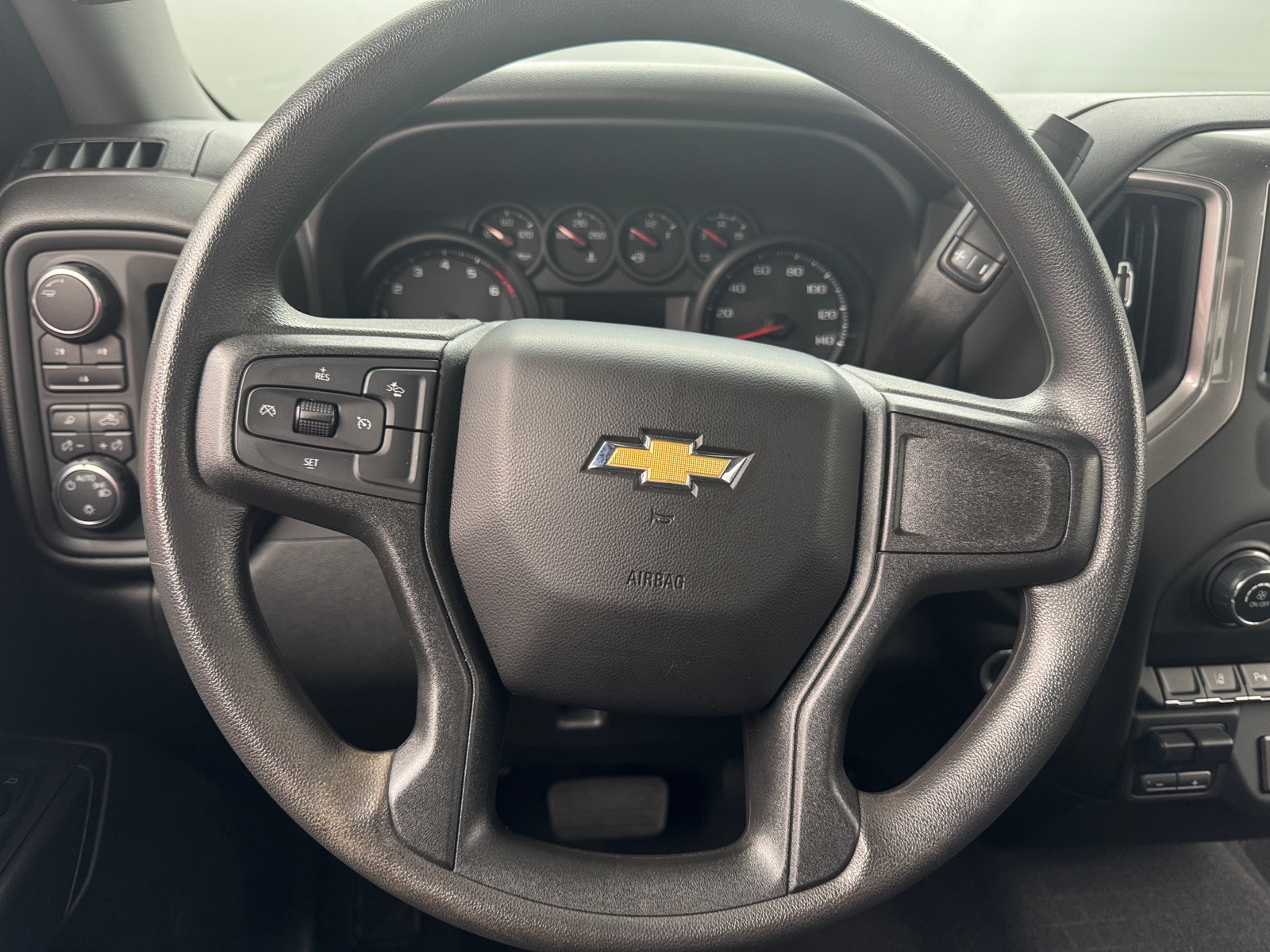 Thumbnail: 2024 Chevrolet Silverado 2500 - 5