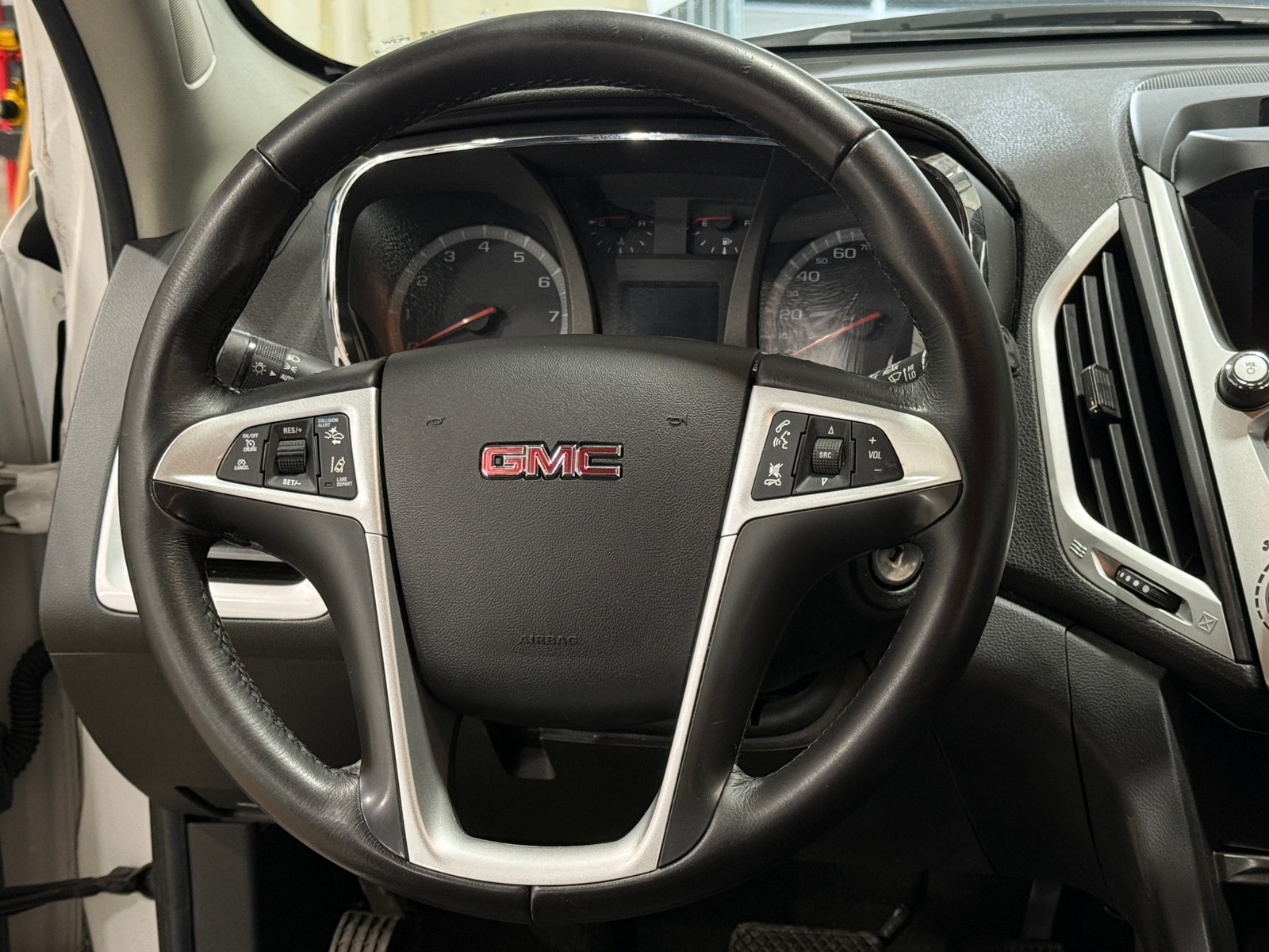 Thumbnail: 2017 GMC Terrain - 5