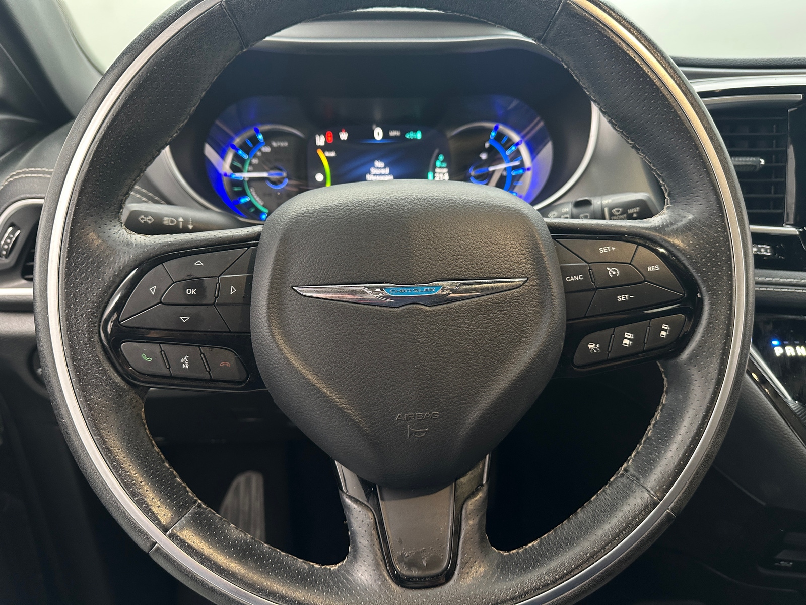 Thumbnail: 2020 Chrysler Pacifica - 4