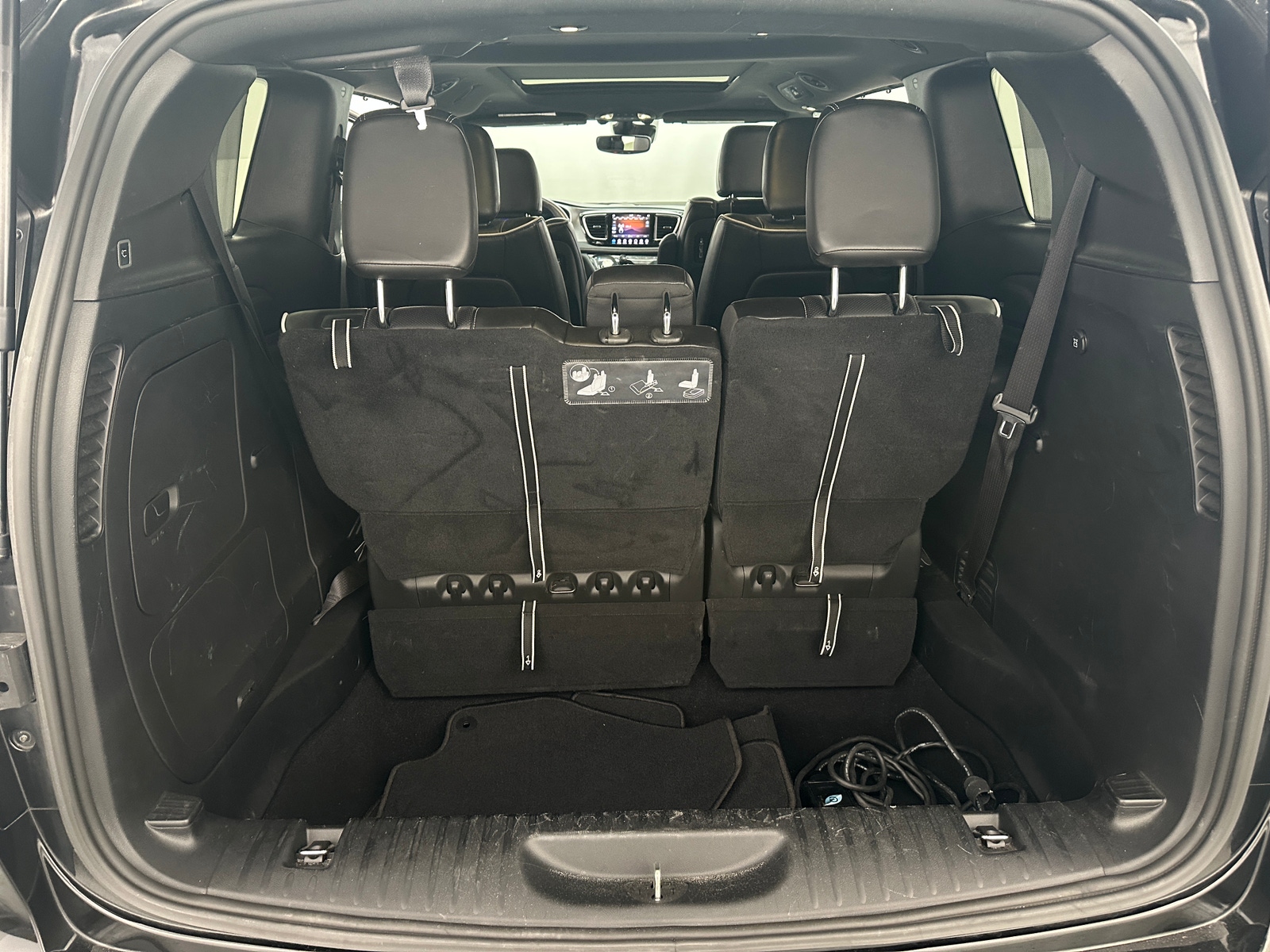 Thumbnail: 2020 Chrysler Pacifica - 6