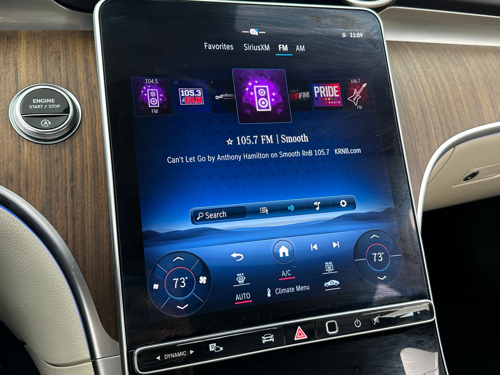 Thumbnail: 2023 Mercedes-Benz C-Class - 3