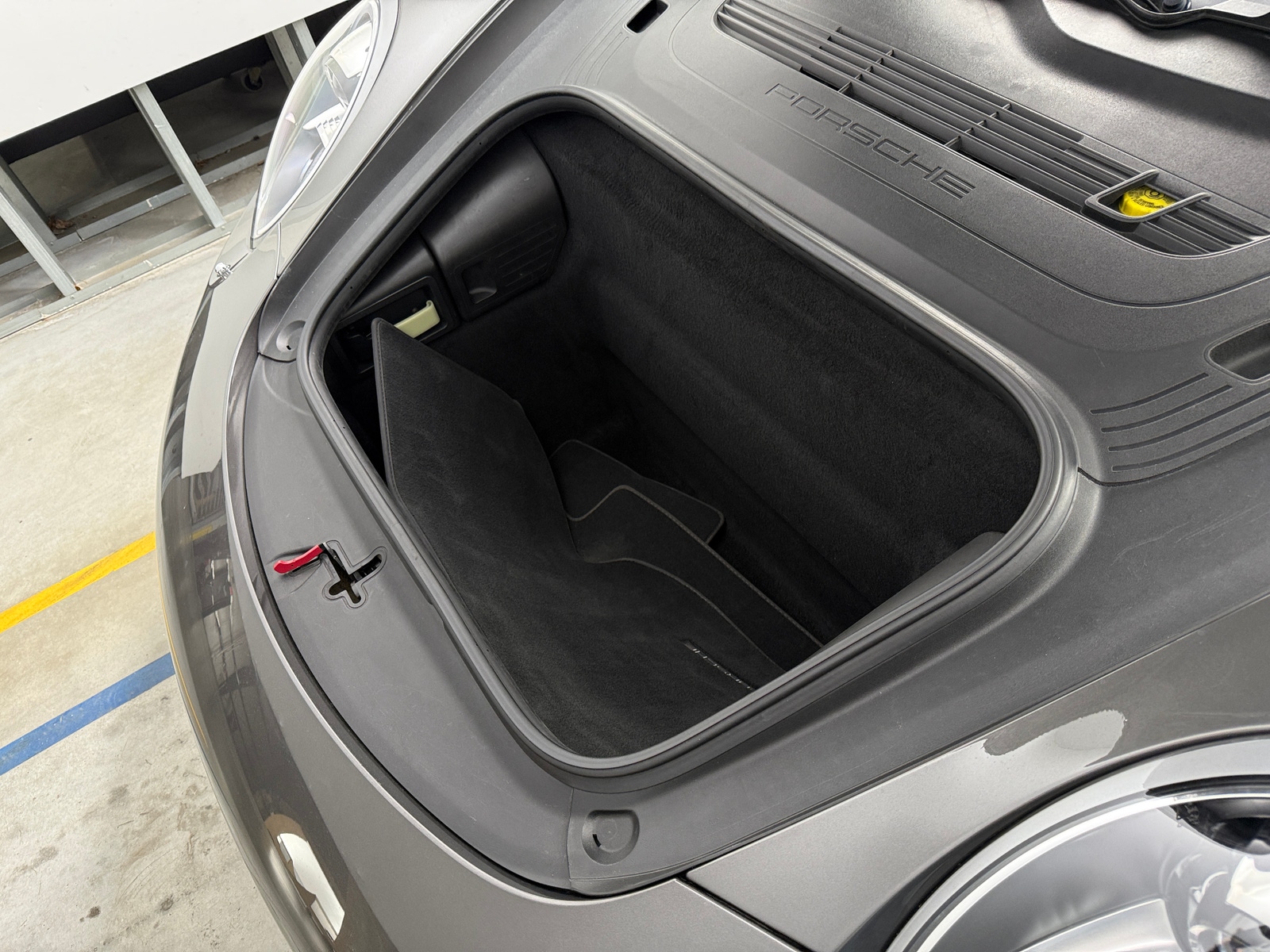 Thumbnail: 2013 Porsche 911 - 5