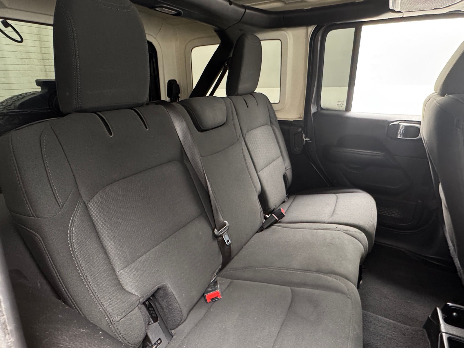 Thumbnail: 2019 Jeep Wrangler - 6