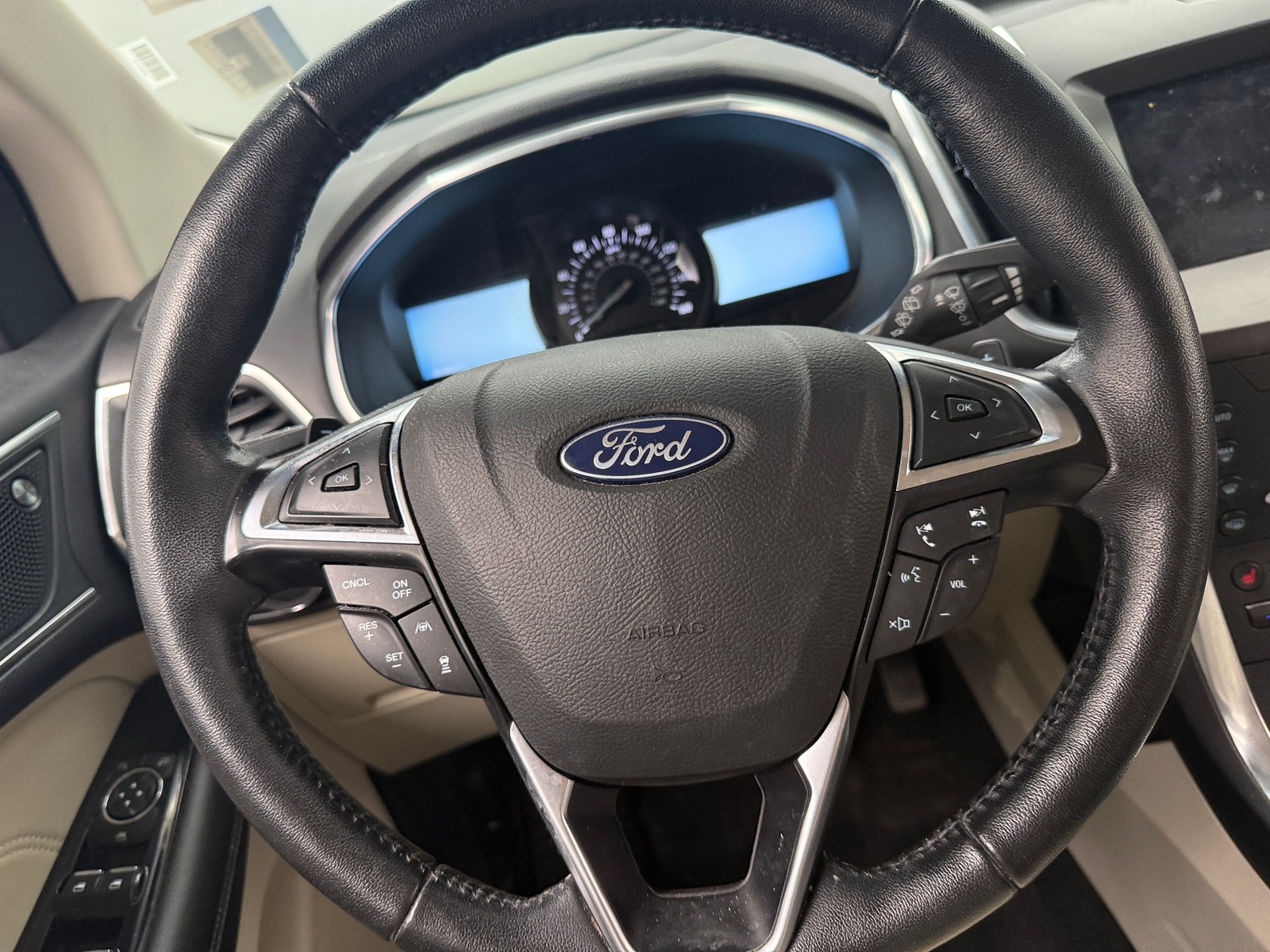 Thumbnail: 2020 Ford Edge - 4
