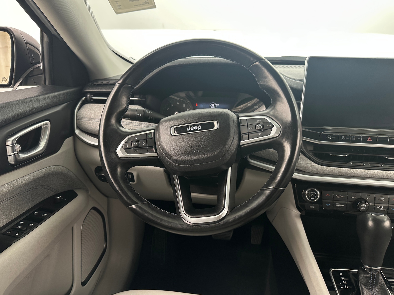 Thumbnail: 2022 Jeep Compass - 5