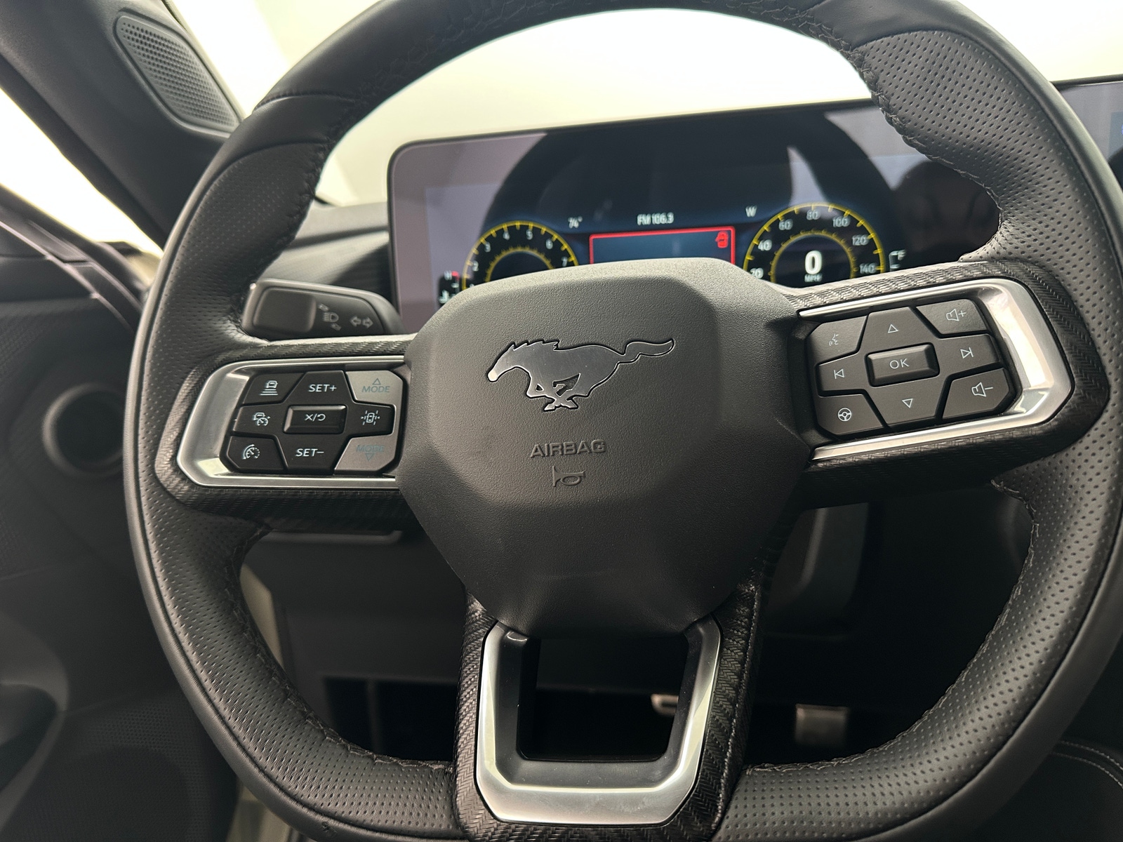 Thumbnail: 2025 Ford Mustang - 3