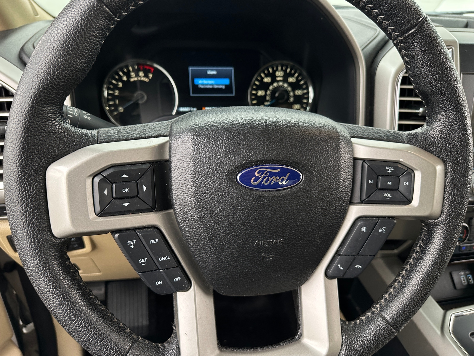 Thumbnail: 2016 Ford Econoline - 4