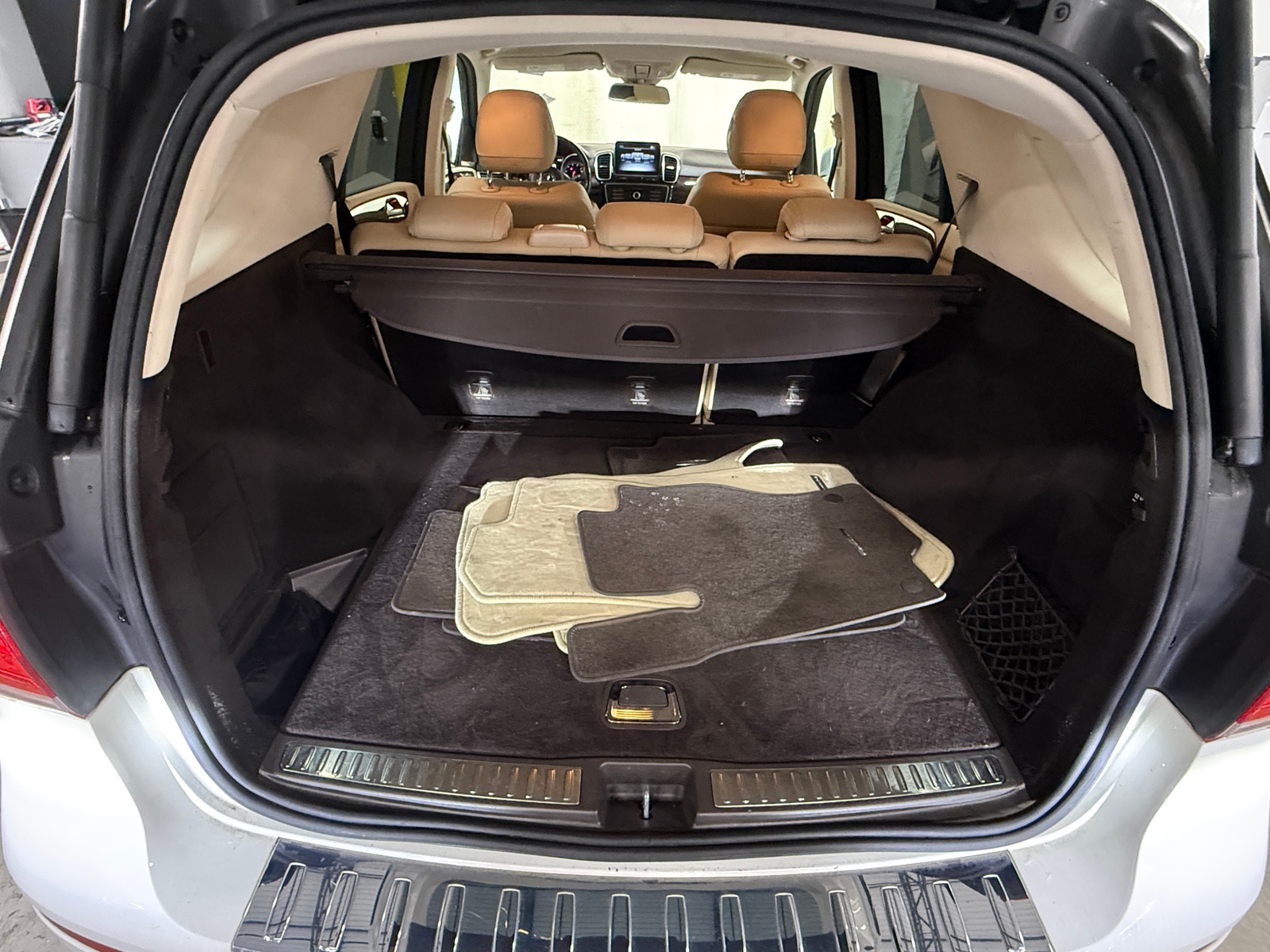 Thumbnail: 2018 Mercedes-Benz GLE - 6