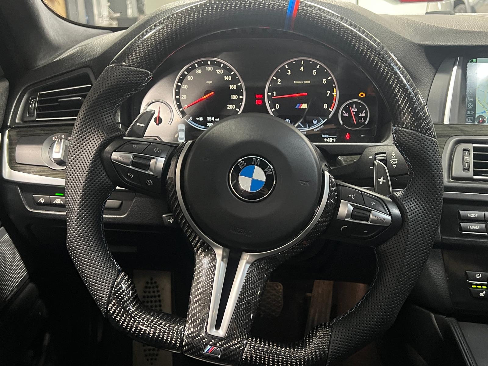 Thumbnail: 2014 BMW M5 - 4