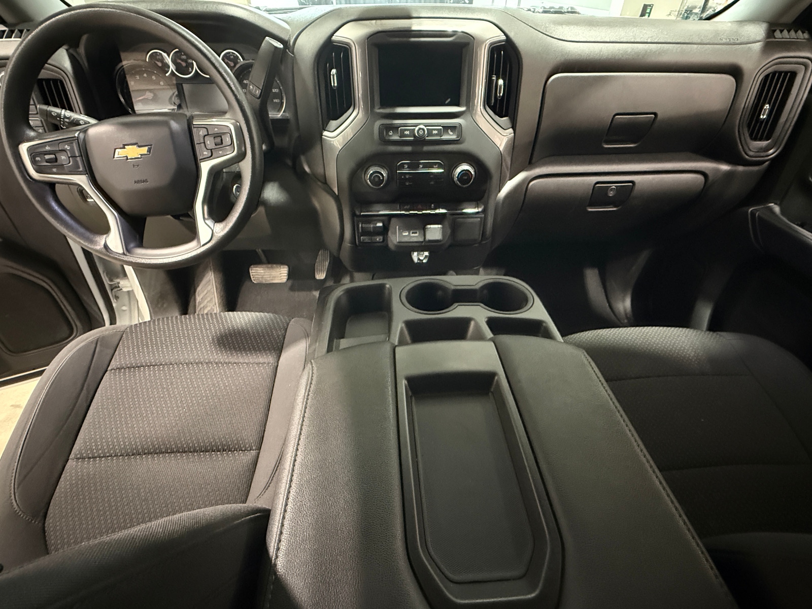 Thumbnail: 2023 Chevrolet Silverado 2500 - 3