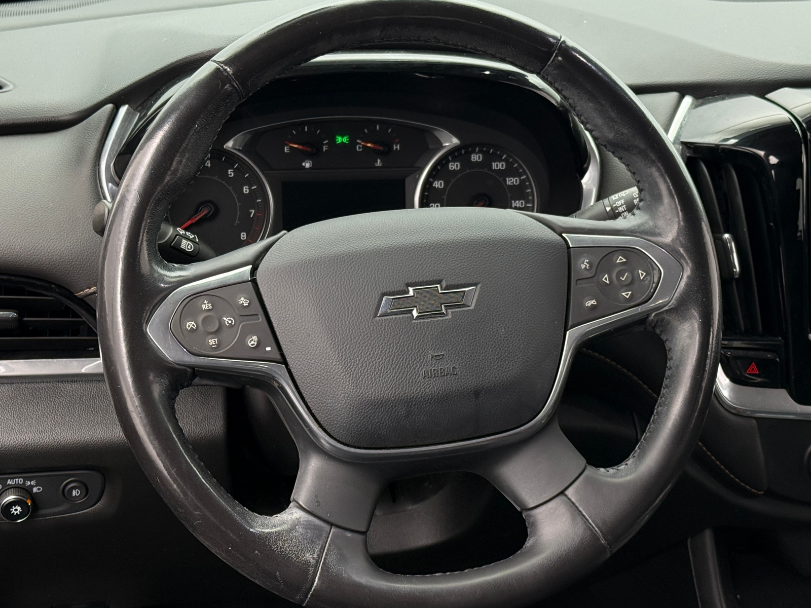 Thumbnail: 2020 Chevrolet Traverse - 4