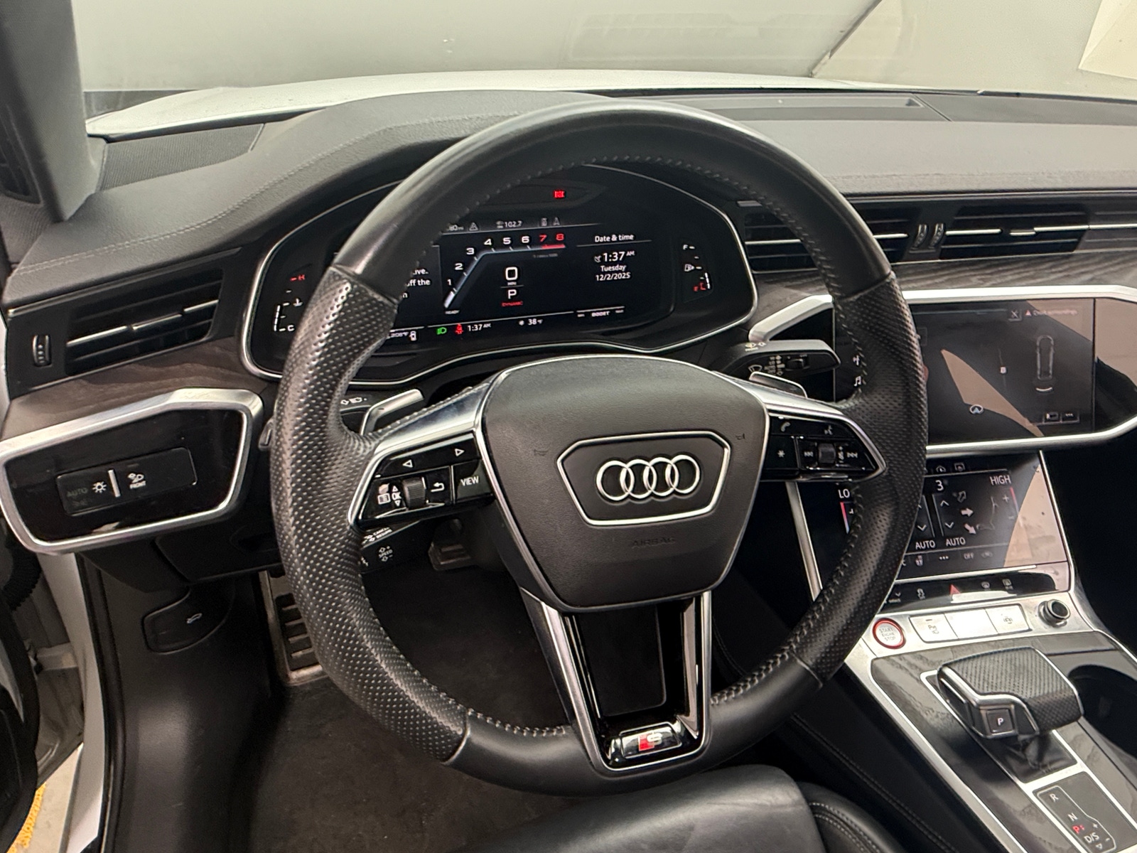 Thumbnail: 2020 Audi S6 - 4