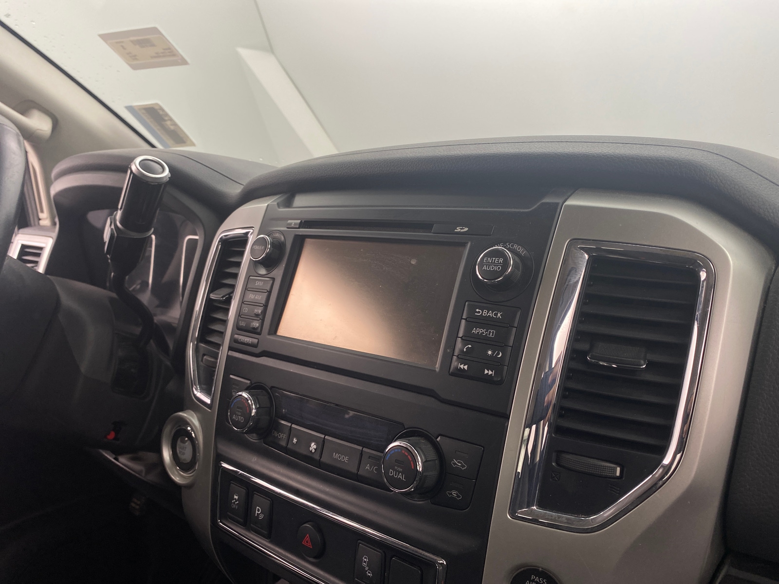 Thumbnail: 2018 Nissan Titan - 4