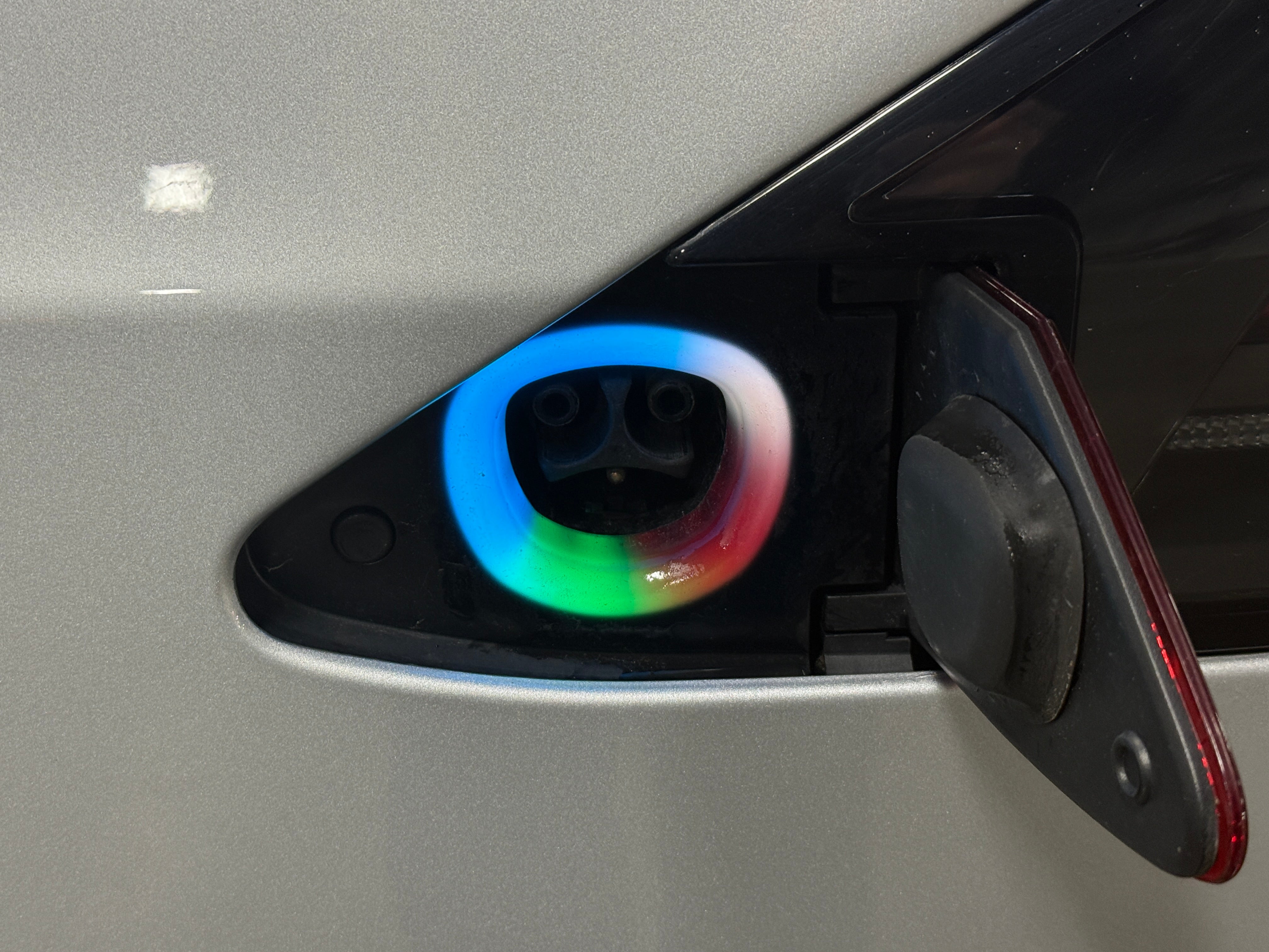 Used 2018 Tesla Model X P100D with VIN 5YJXCDE41JF099357 for sale in Oak Creek, WI