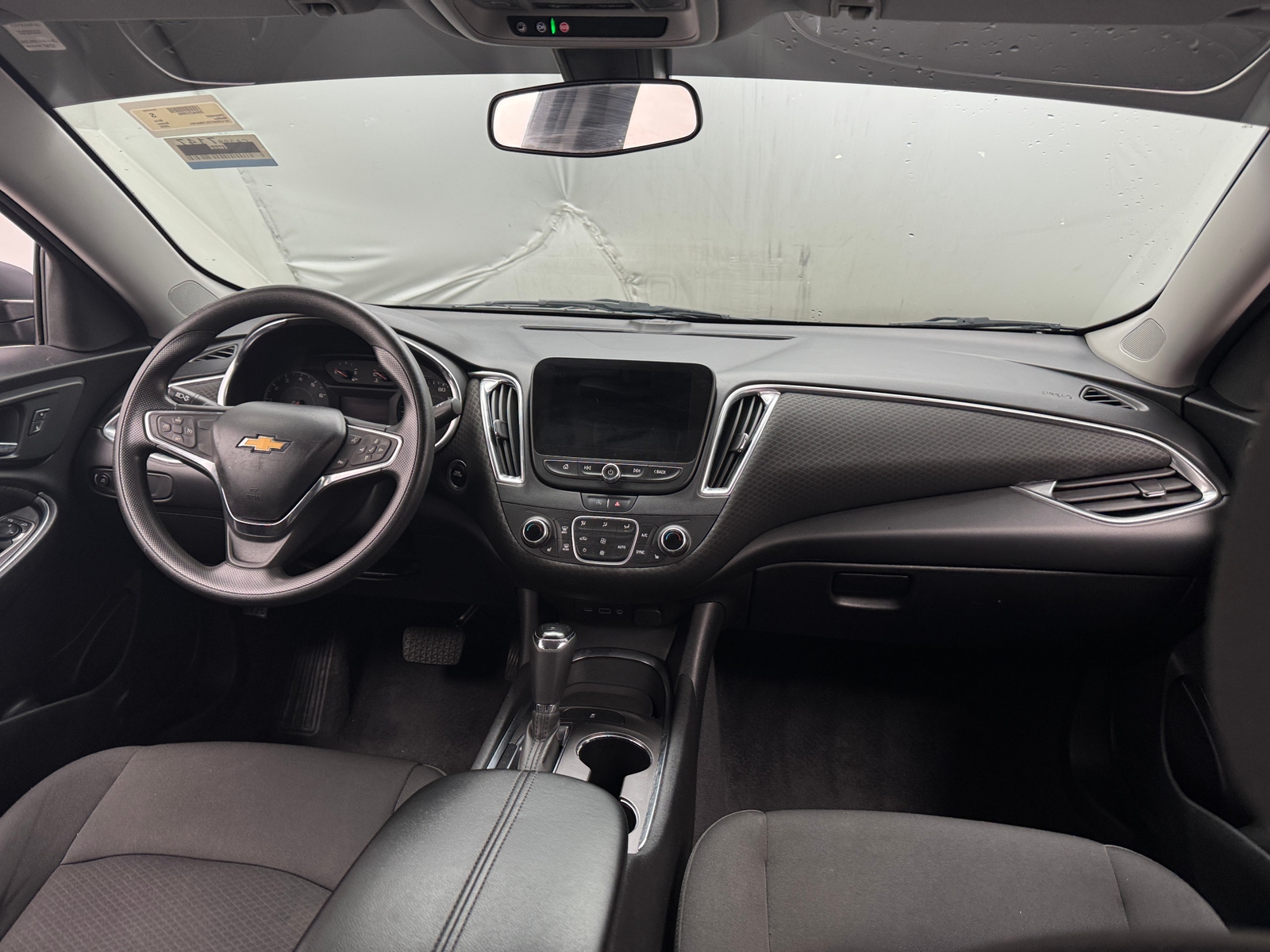 Thumbnail: 2020 Chevrolet Malibu - 3