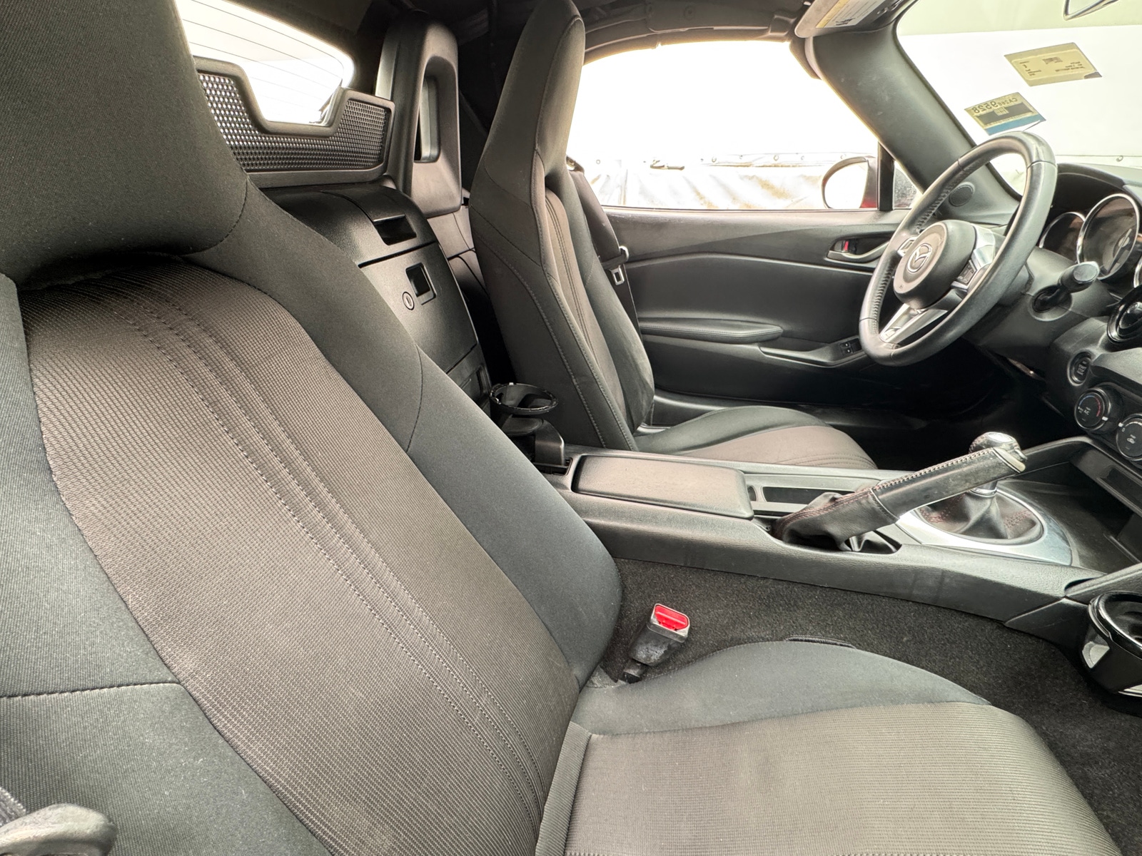 Thumbnail: 2016 Mazda MX-5 Miata - 2