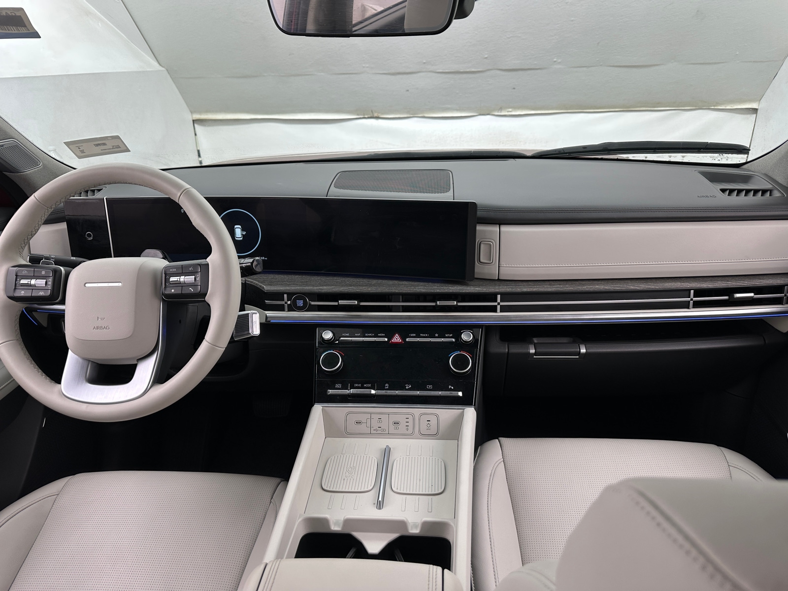 Thumbnail: 2025 Hyundai Santa Fe - 2