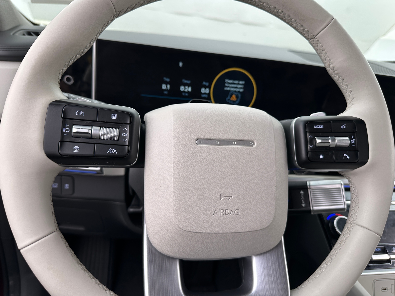 Thumbnail: 2025 Hyundai Santa Fe - 4