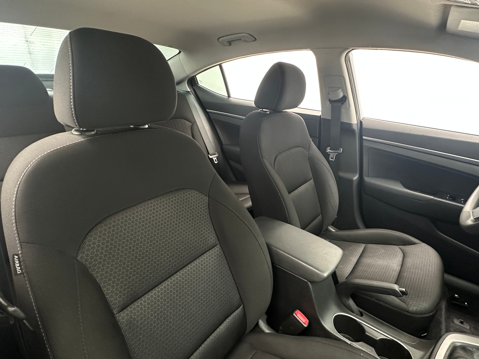 Thumbnail: 2018 Hyundai Elantra - 2