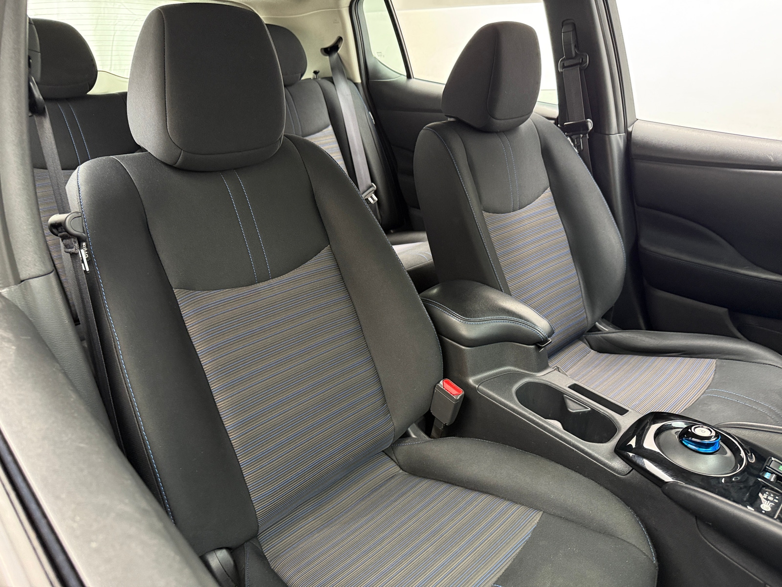 Thumbnail: 2020 Nissan Leaf - 2