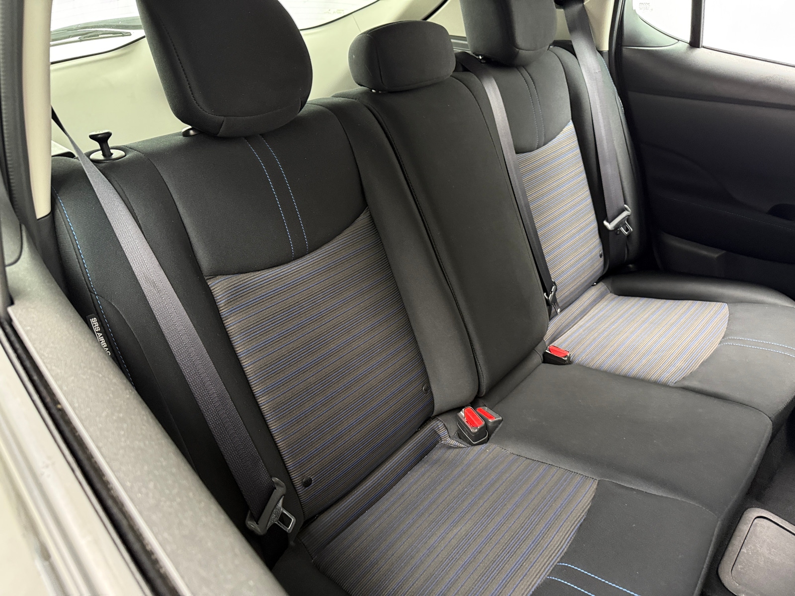 Thumbnail: 2020 Nissan Leaf - 6