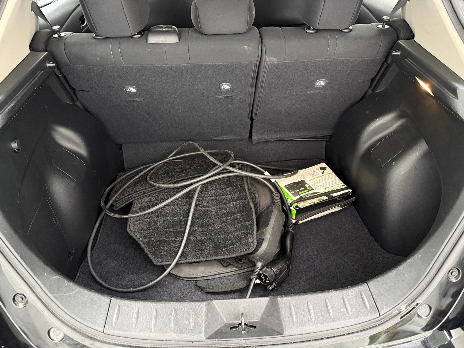 Thumbnail: 2020 Nissan Leaf - 7