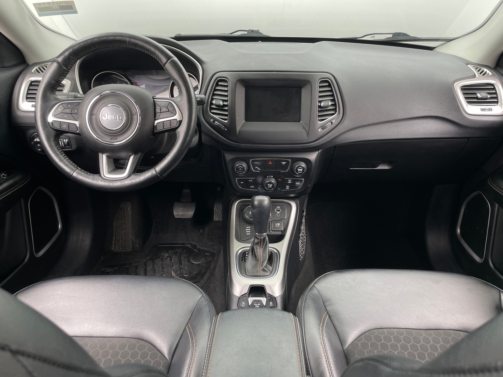 Thumbnail: 2018 Jeep Compass - 3