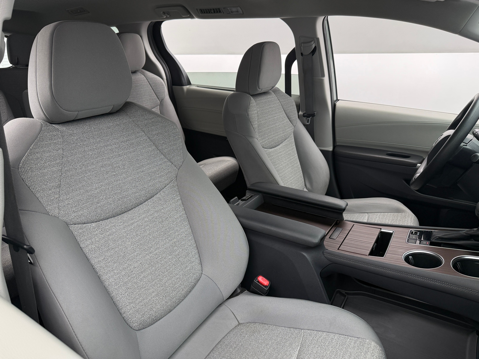 Thumbnail: 2021 Toyota Sienna - 2