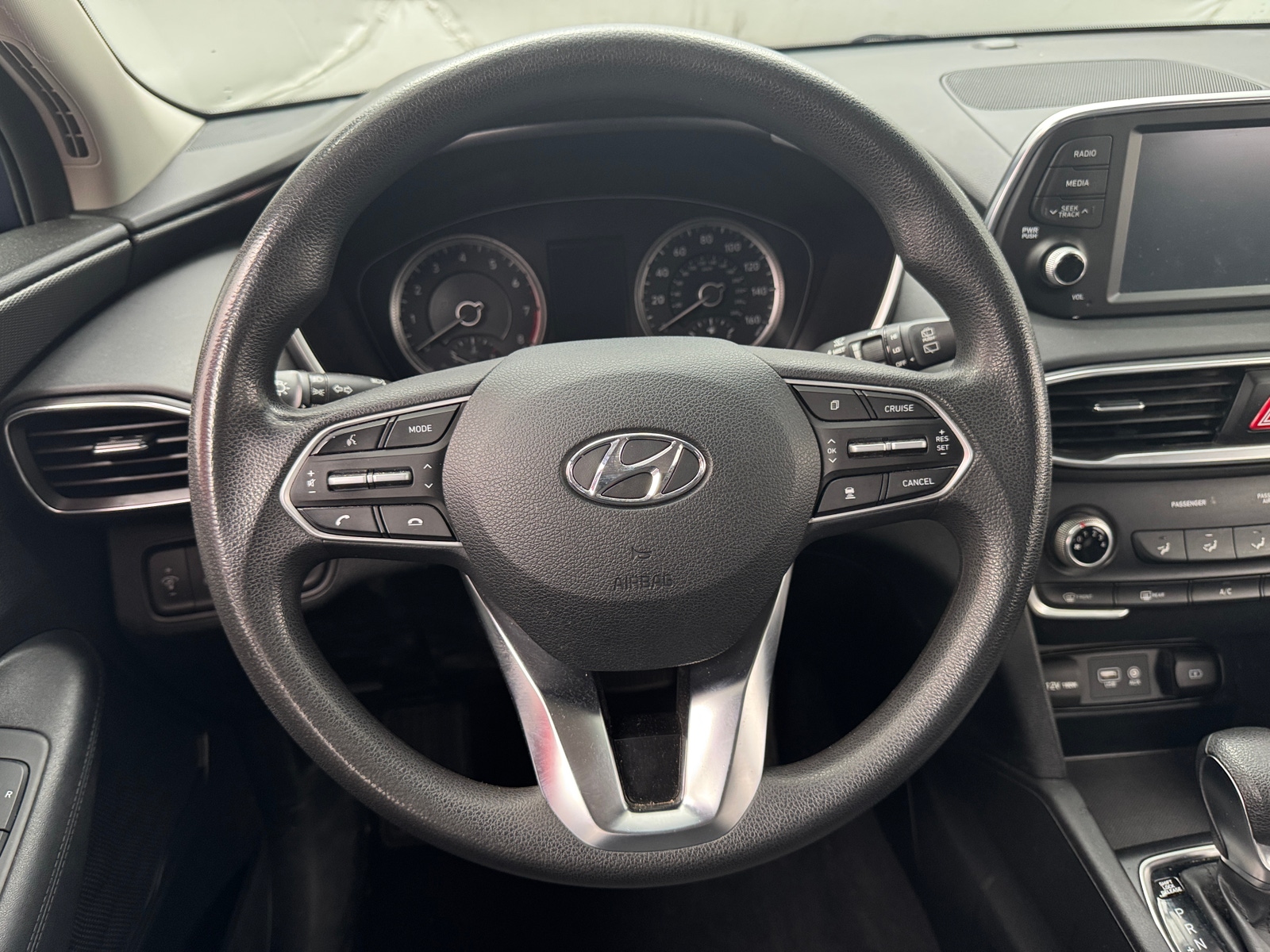 Thumbnail: 2019 Hyundai Santa Fe - 5