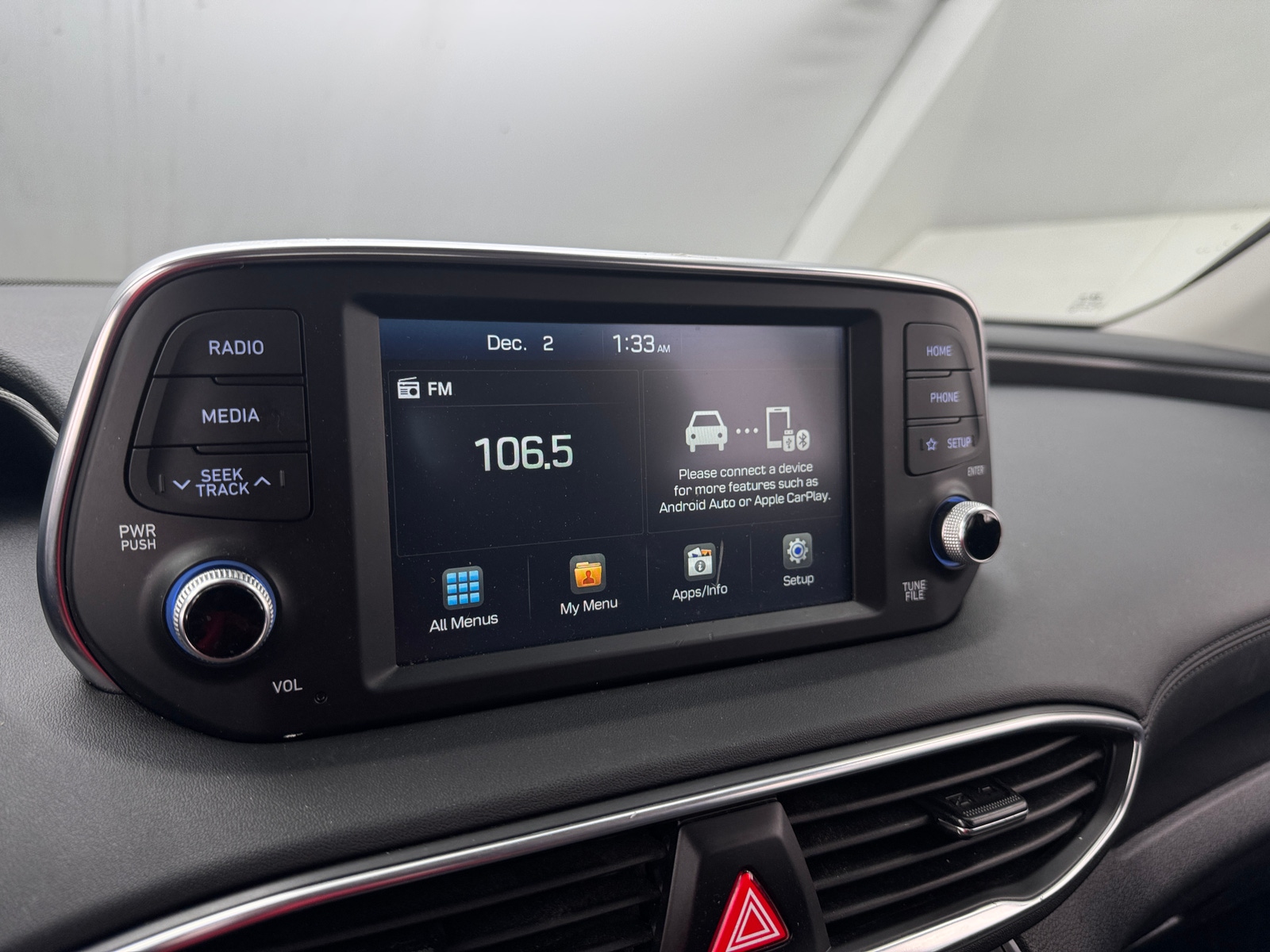 Thumbnail: 2019 Hyundai Santa Fe - 4