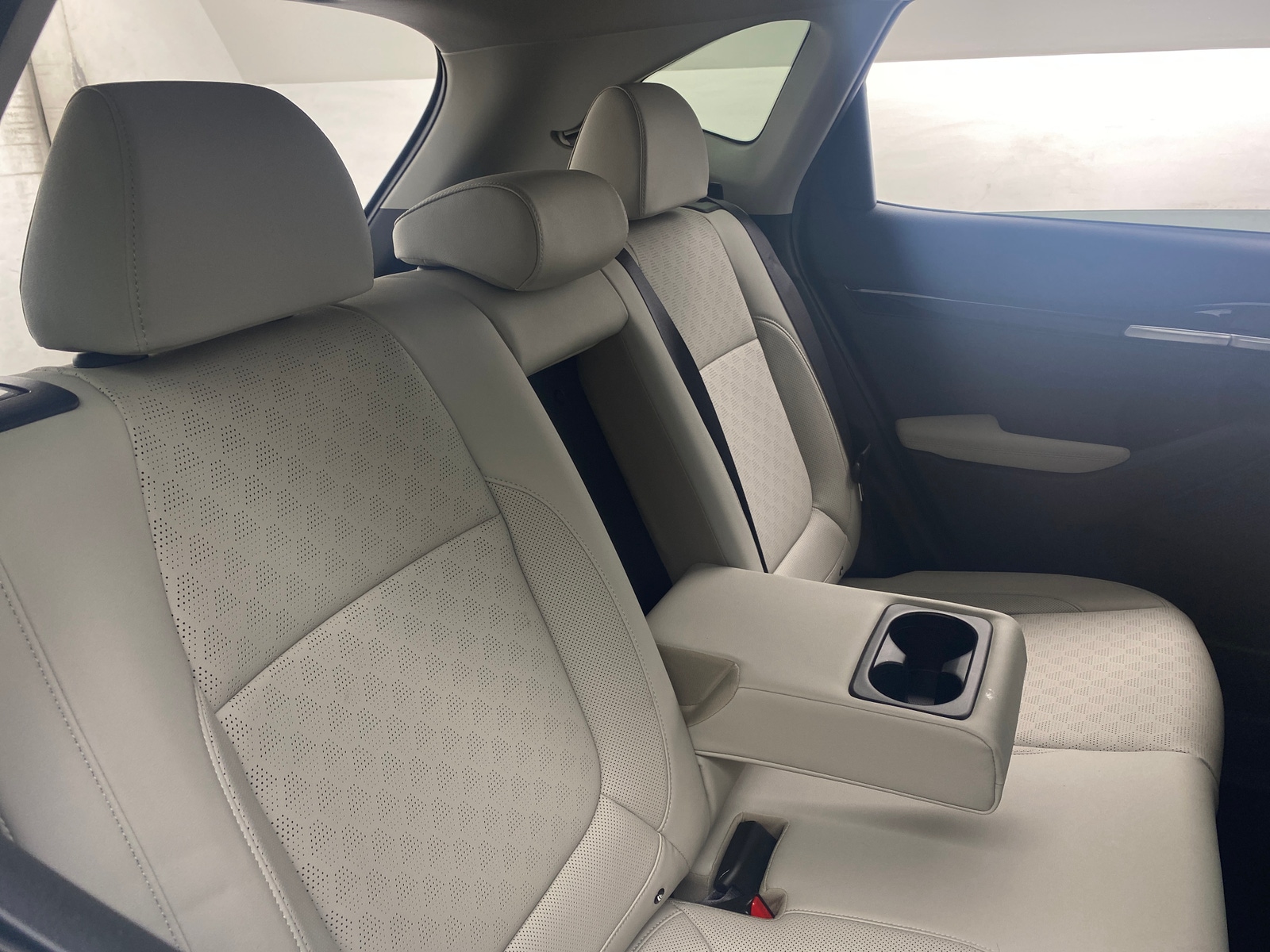 Thumbnail: 2022 Kia Seltos - 5