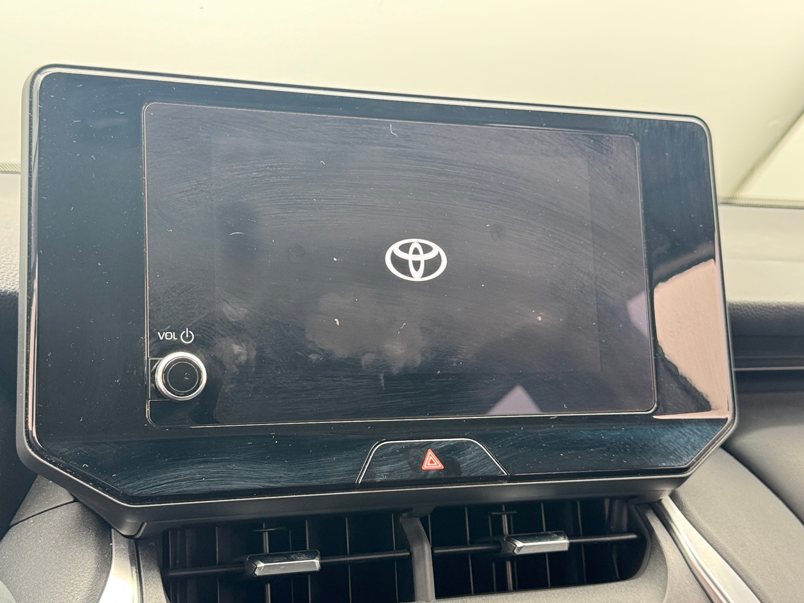 Thumbnail: 2023 Toyota Venza - 4