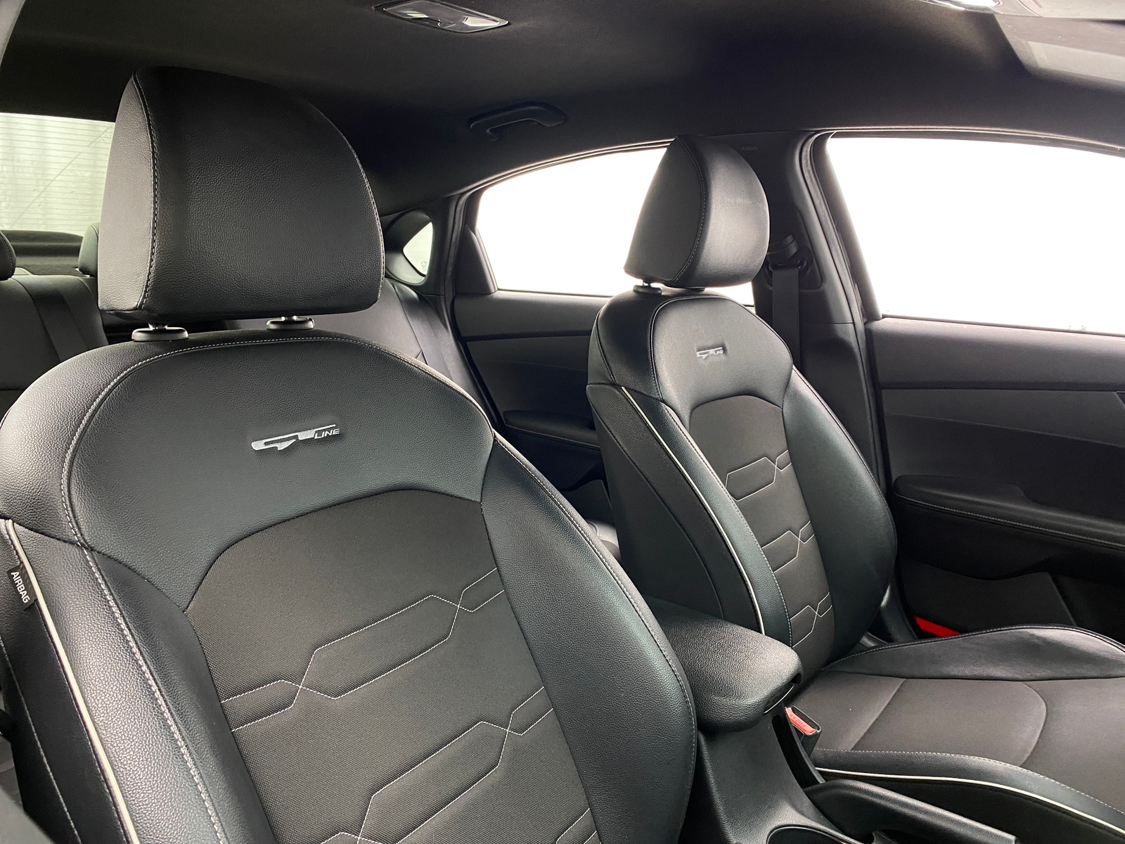 Thumbnail: 2020 Kia Forte - 2