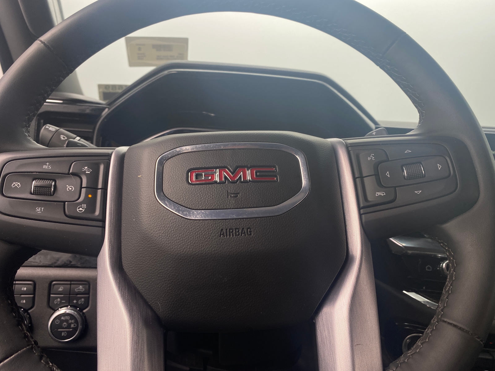 Thumbnail: 2025 GMC Sierra 1500 - 5