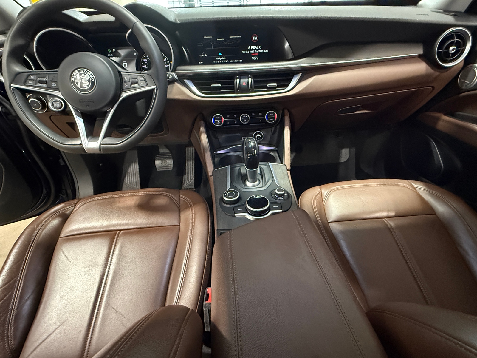 Thumbnail: 2018 Alfa Romeo Stelvio - 2