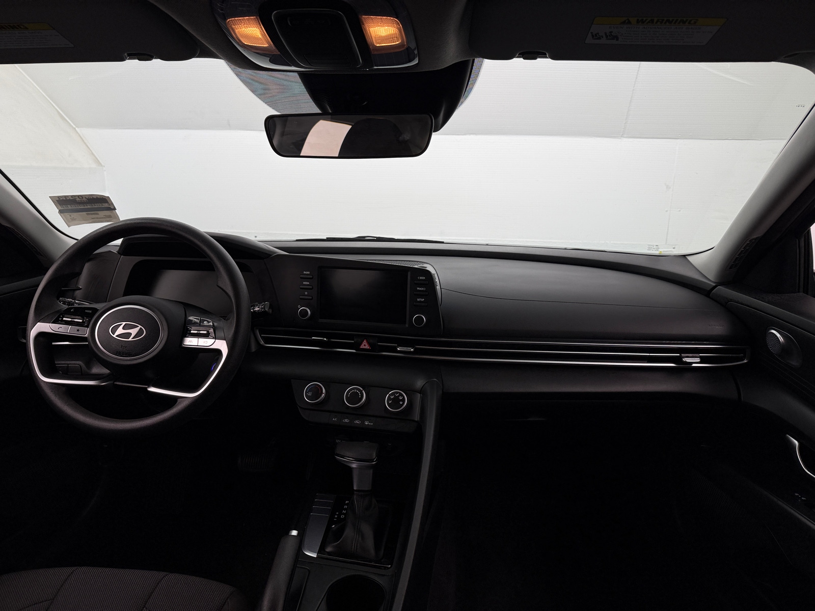 Thumbnail: 2025 Hyundai Elantra - 3