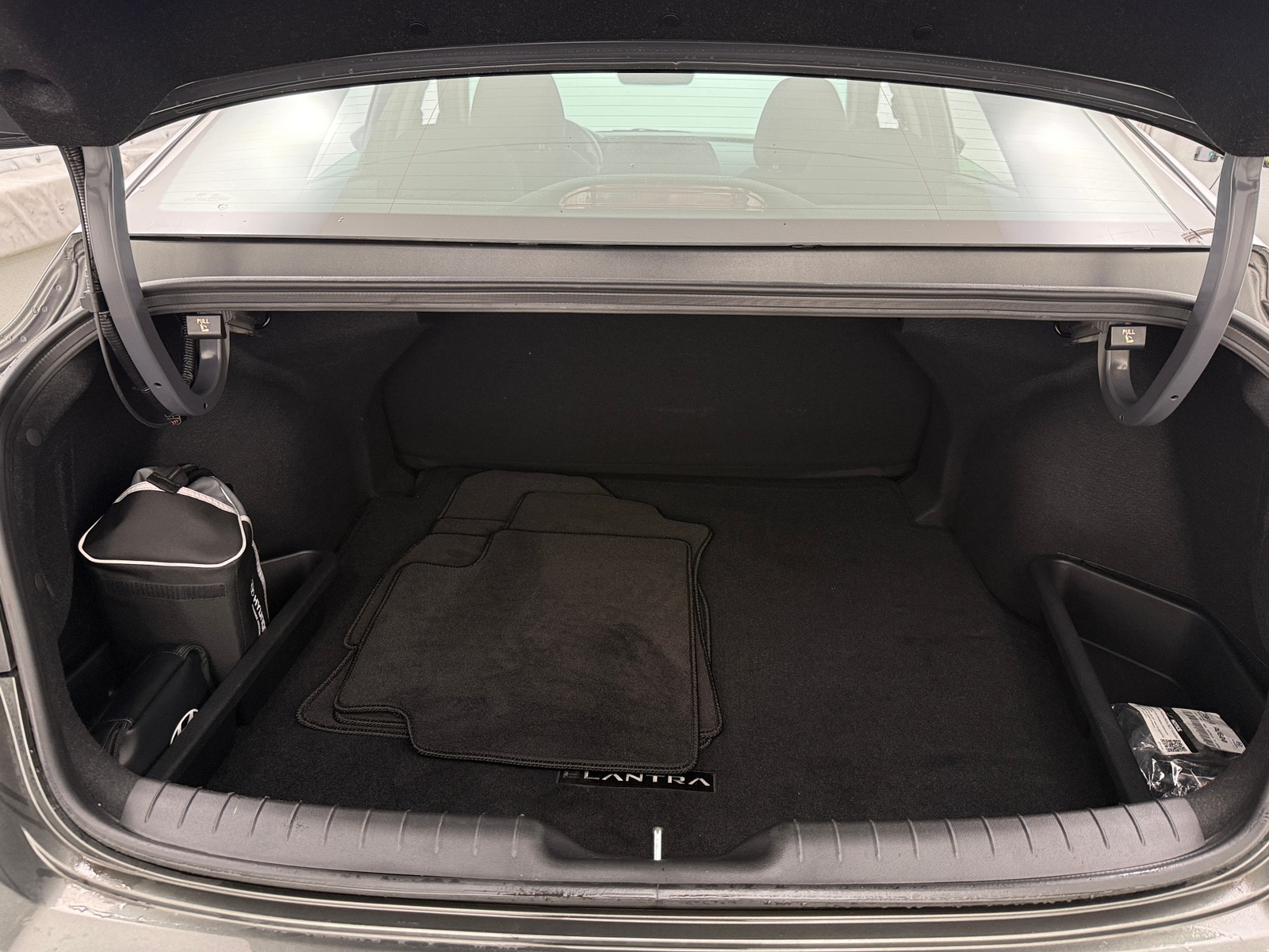 Thumbnail: 2025 Hyundai Elantra - 7