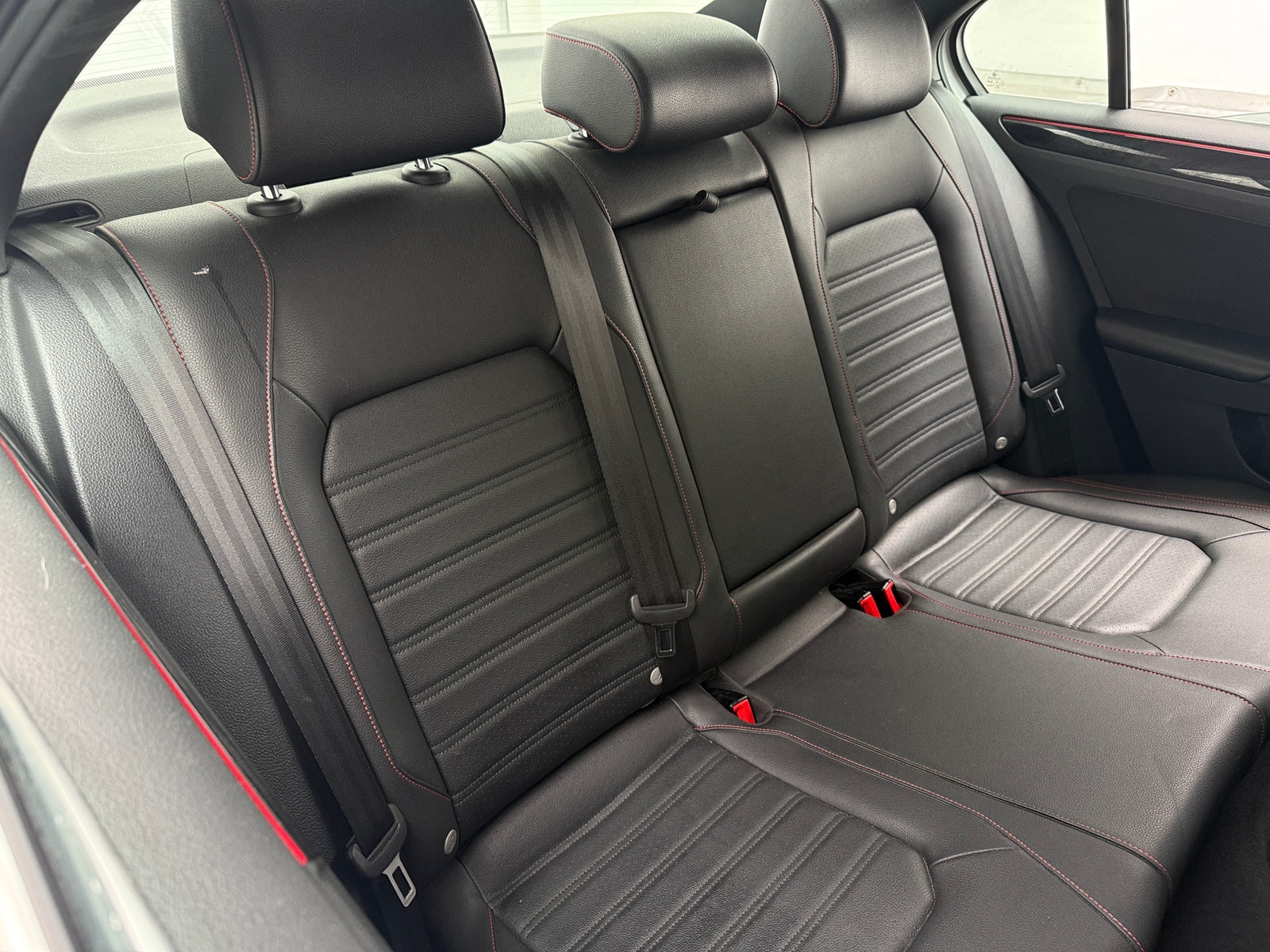 Thumbnail: 2017 Volkswagen Jetta - 5