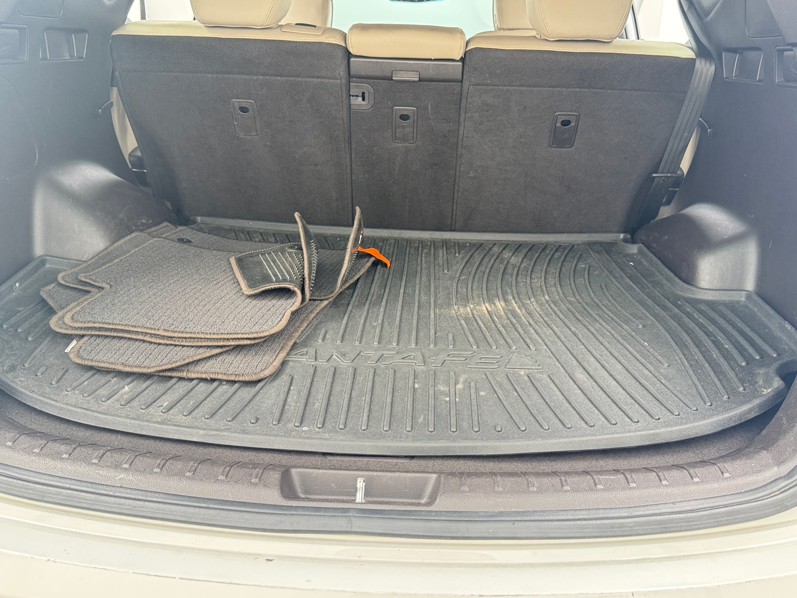 Thumbnail: 2017 Hyundai Santa Fe - 6