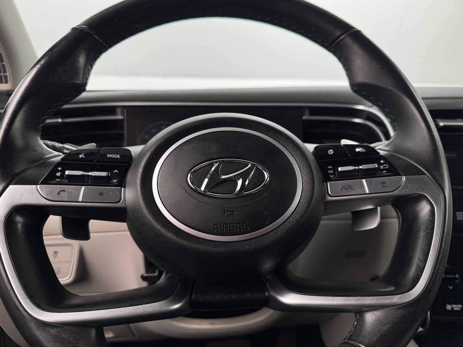 Thumbnail: 2022 Hyundai Tucson - 5