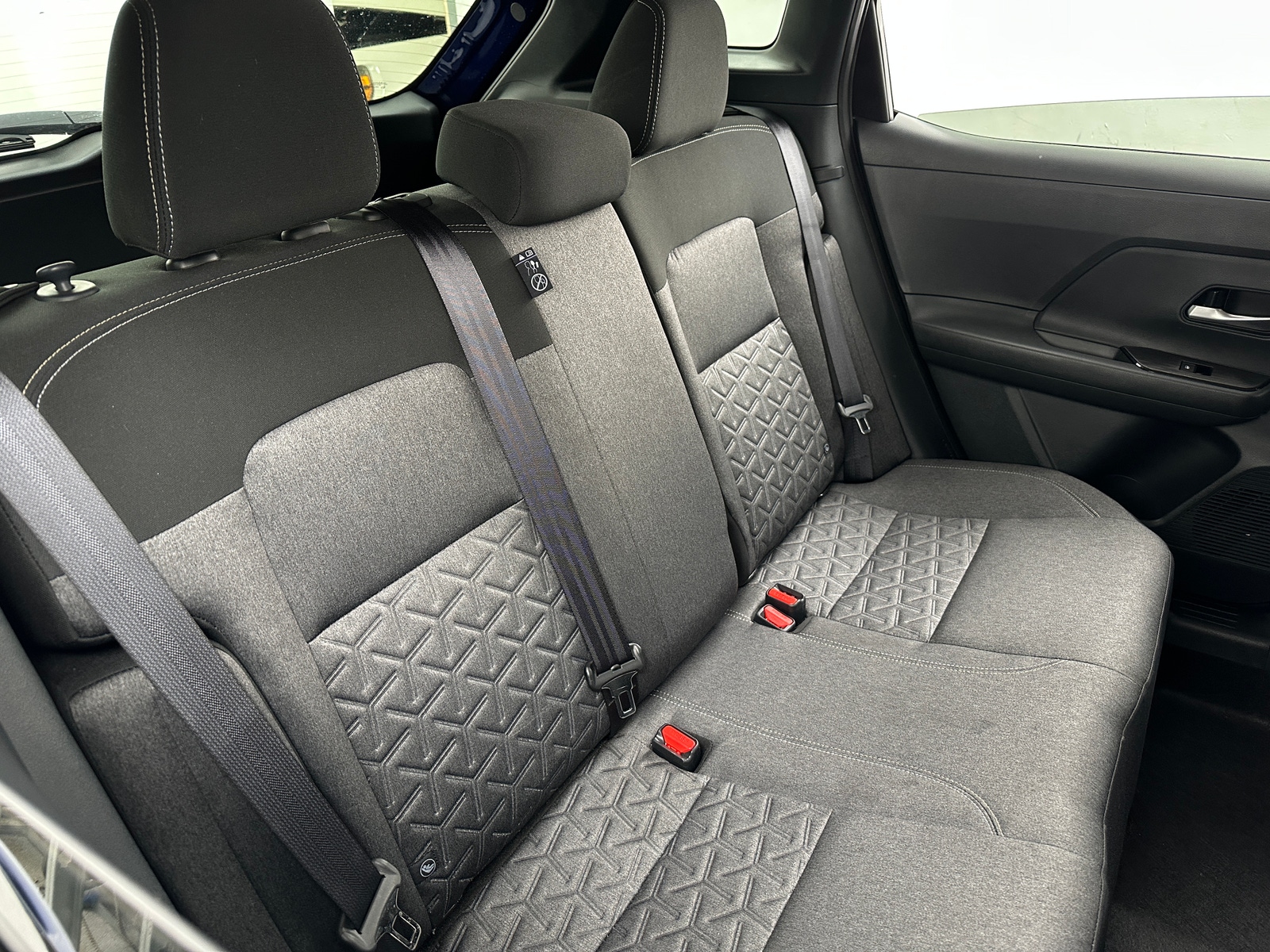 Thumbnail: 2025 Nissan Kicks - 6