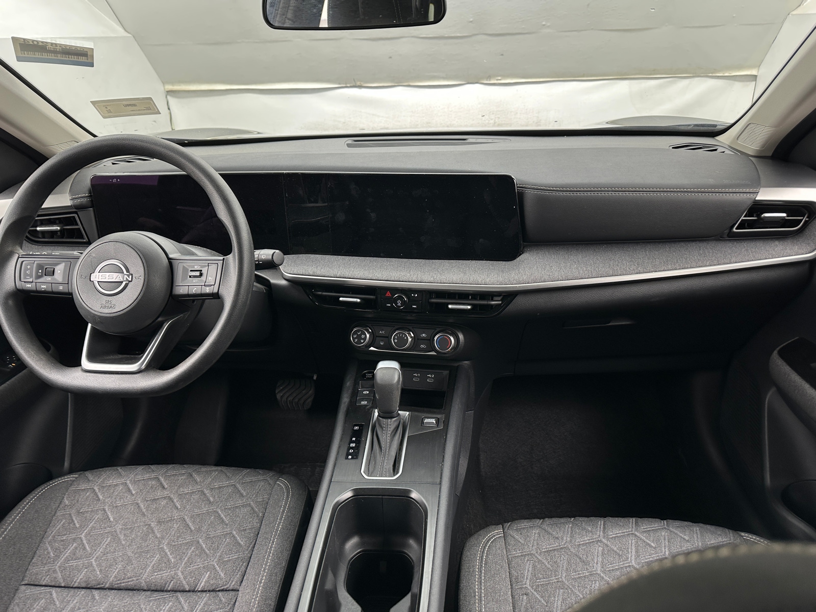 Thumbnail: 2025 Nissan Kicks - 3