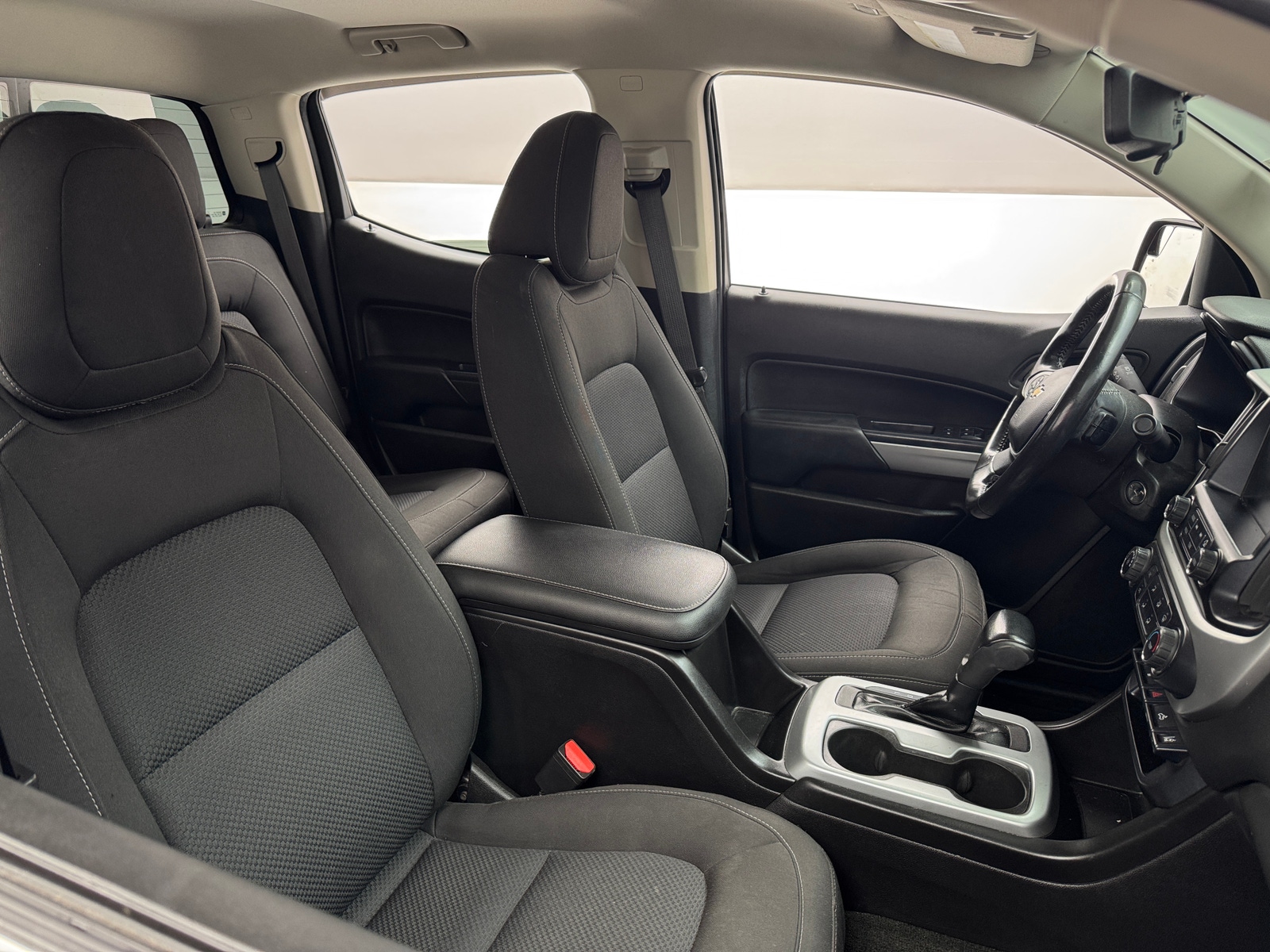 Thumbnail: 2018 Chevrolet Colorado - 2